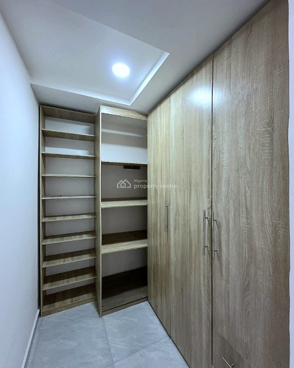 Spacious 4-bedroom Terrace Duplex + Bq with Pool, Ologolo, Lekki, Lagos, Terraced Duplex for Rent