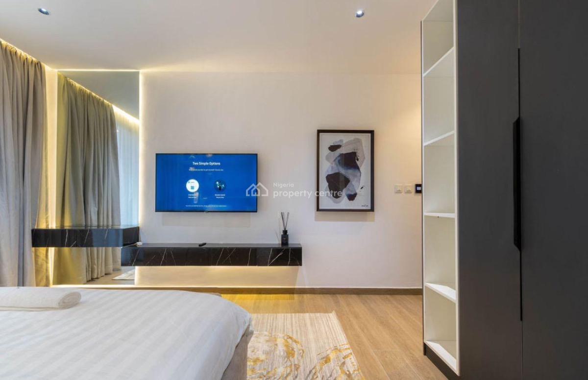 Beautiful 2 Bedroom Apartment, Lekki Phase 1, Lekki, Lagos, Flat / Apartment Short Let