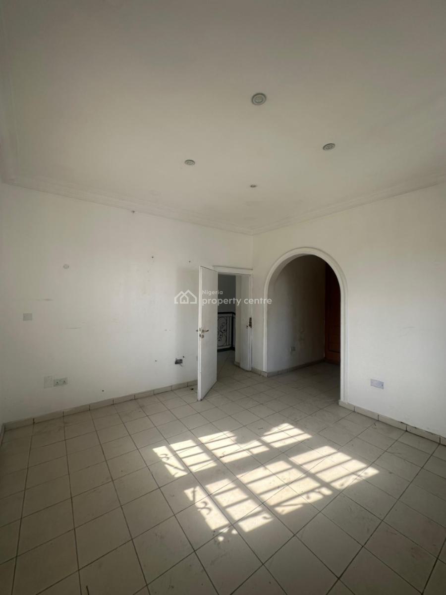 4 Bedroom Detached House with Bq., Lekki Phase 1, Lekki, Lagos, Detached Duplex for Rent