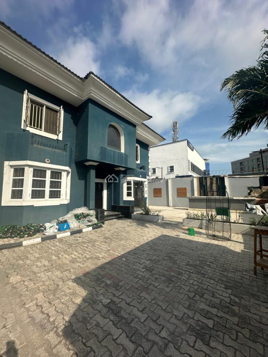 4 Bedroom Detached House with Bq., Lekki Phase 1, Lekki, Lagos, Detached Duplex for Rent