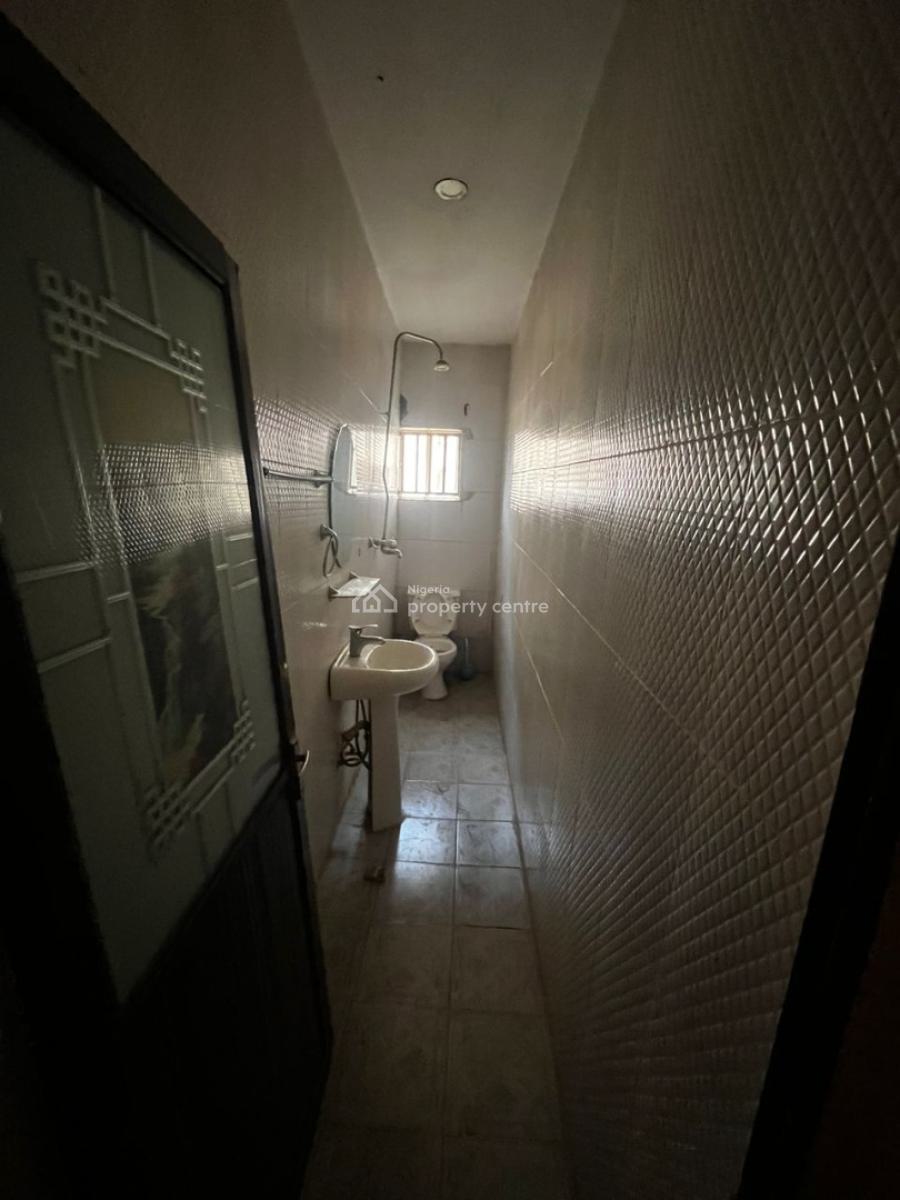 Spacious Three Bedroom Flat, Katampe (main), Katampe, Abuja, Flat / Apartment for Rent