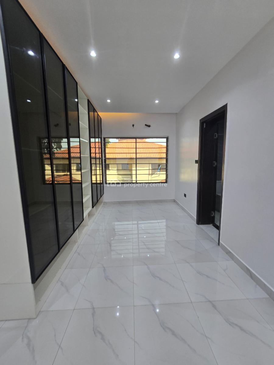 Stylish, Fully Serviced 2 Apartments, Lekki Phase 1, Lekki, Lagos, Flat / Apartment for Sale