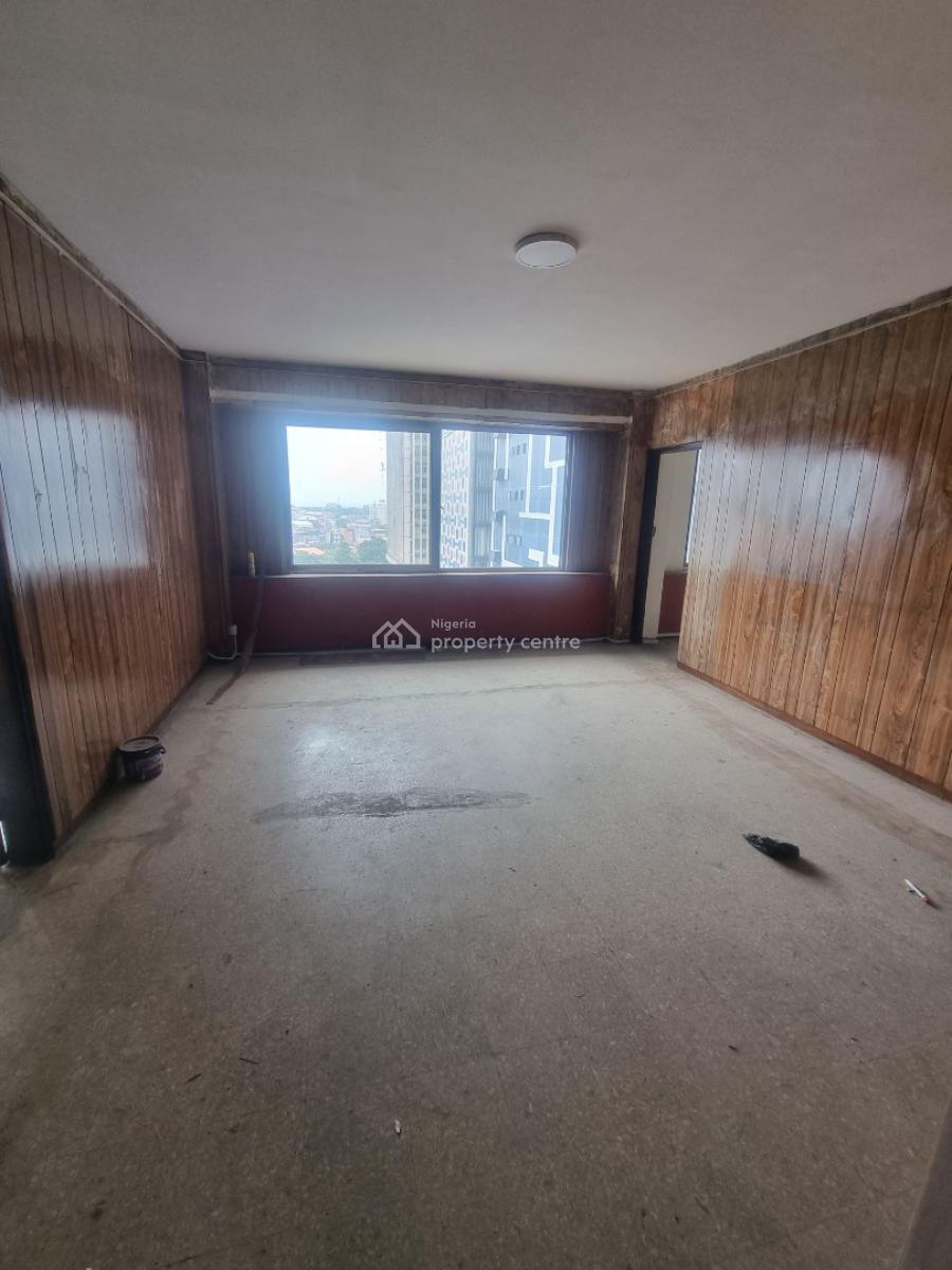 Administrative Office Space for Letting, Campbell Street, Near I-fitness Gym & General Hospital, Lagos Island, Lagos, Office Space for Rent