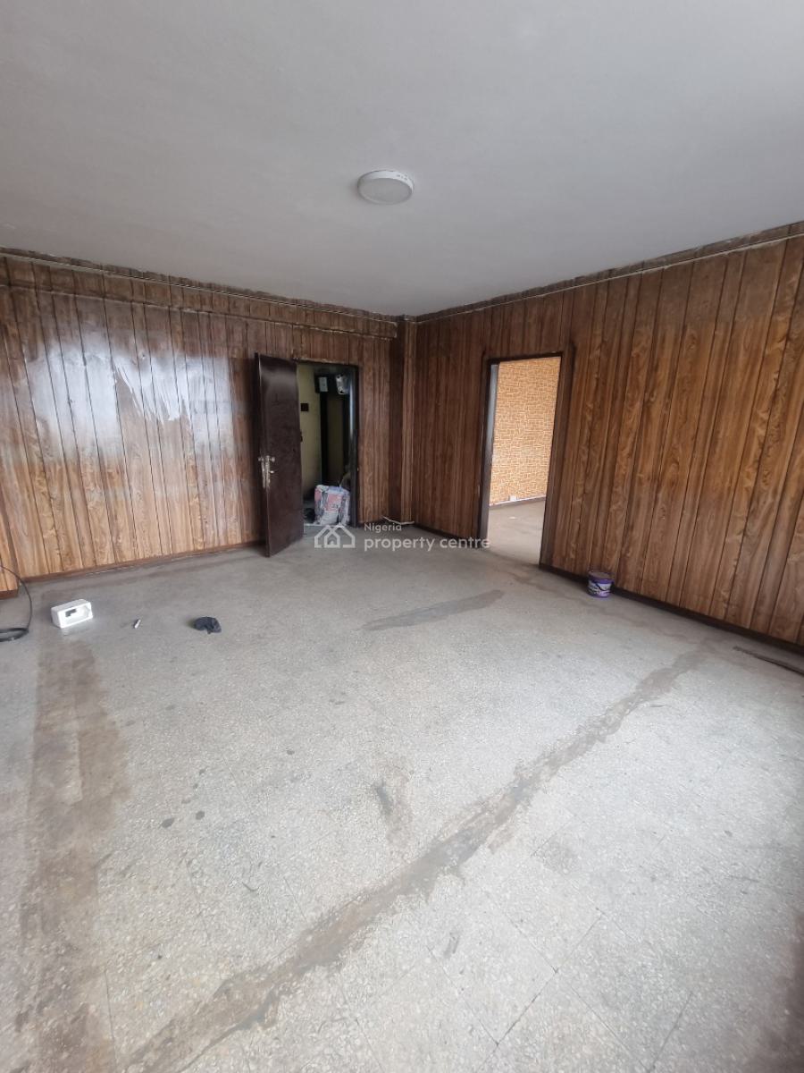 Administrative Office Space for Letting, Campbell Street, Near I-fitness Gym & General Hospital, Lagos Island, Lagos, Office Space for Rent