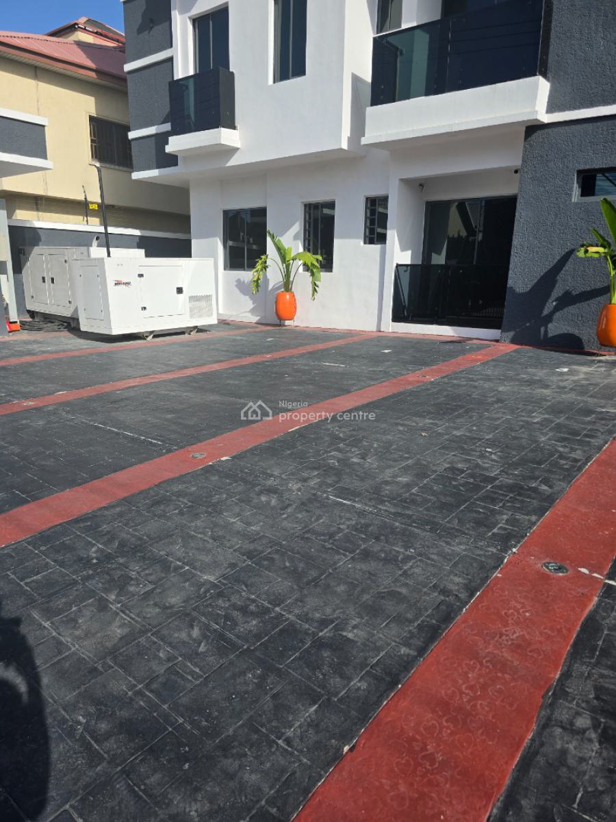 Stylish, Fully Serviced 3 Bedroom Apartments, Lekki Phase 1, Lekki, Lagos, Flat / Apartment for Sale