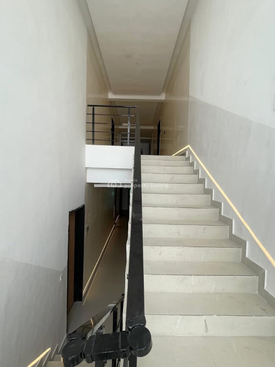Upscale 4-bedroom Maisonette with Bq, Lekki Phase 1, Lekki, Lagos, Detached Duplex for Sale