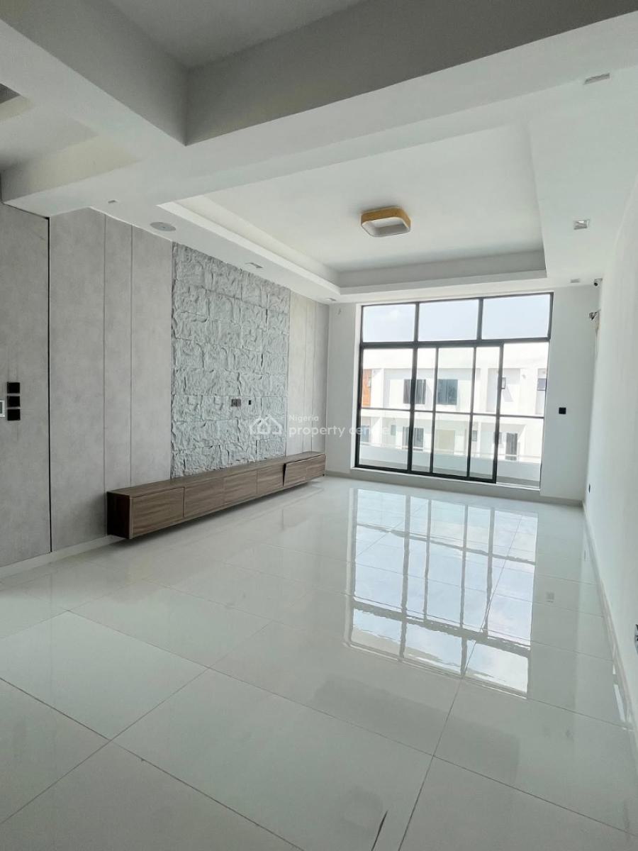 Upscale 4-bedroom Maisonette with Bq, Lekki Phase 1, Lekki, Lagos, Detached Duplex for Sale