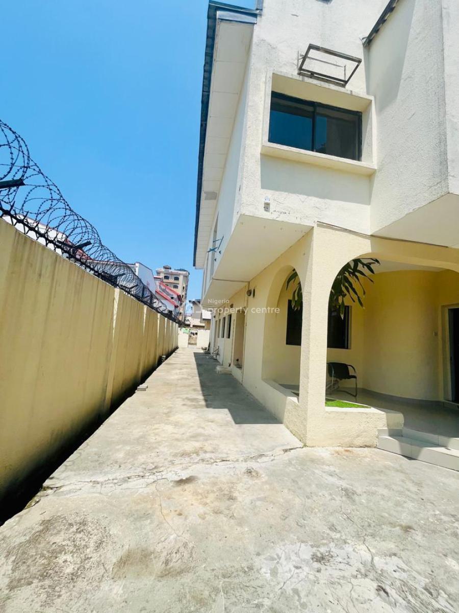 5 Bedroom Duplex with a Two Rooms Service Quarters, Victoria Island (vi), Lagos, Detached Duplex for Rent