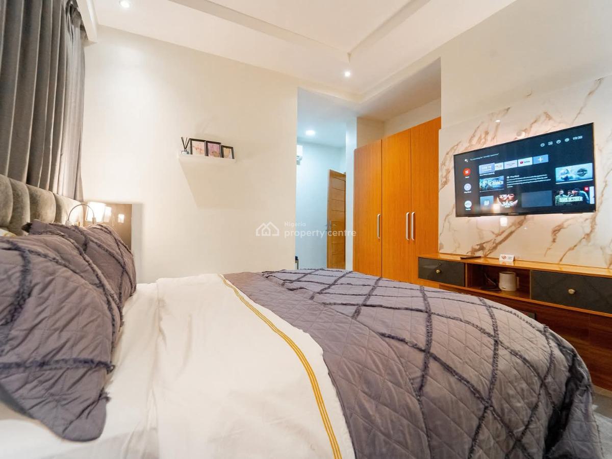 Luxury Ensuite 3 Bedroom Condo with Pool/ Gym, Kunsala Road, Ikate, Lekki, Lagos, Flat / Apartment for Sale