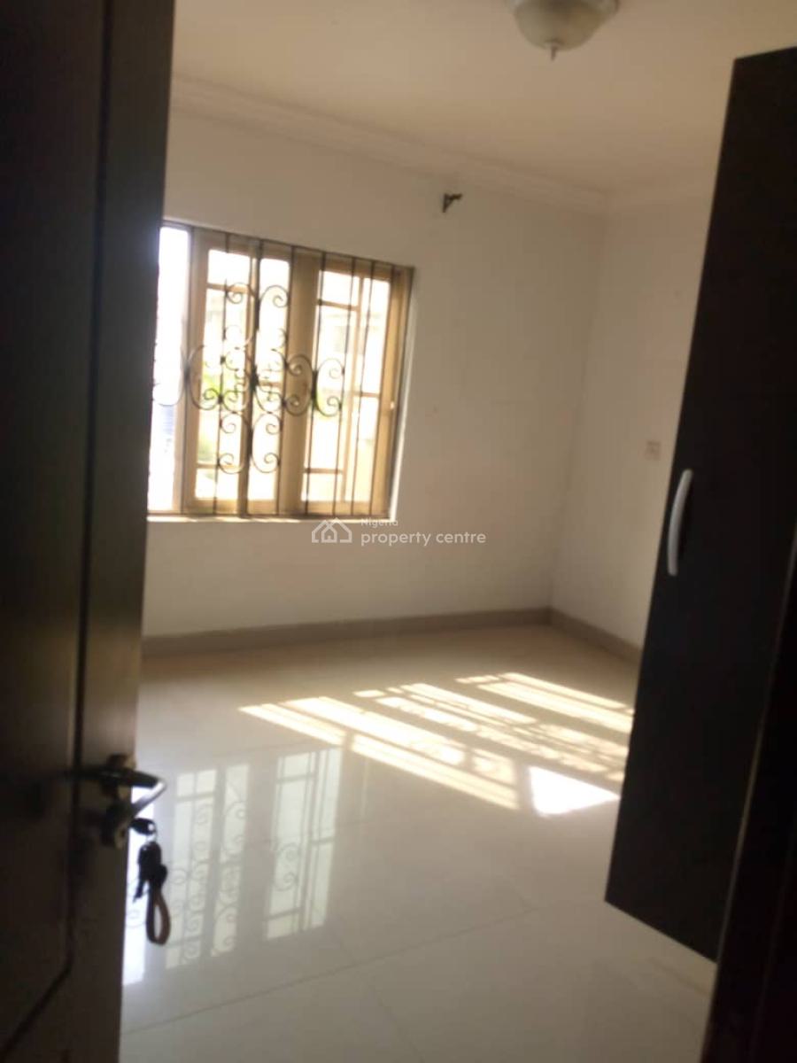Decent 4 Bedroom Semi Detached Duplex, Gra Phase 1, Magodo, Lagos, Semi-detached Duplex for Rent