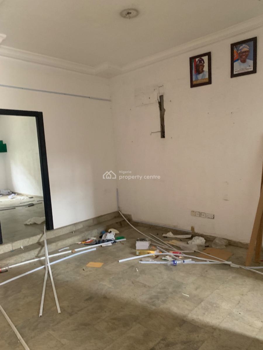Spacious 5 Bedroom Flat, Ikeja Gra, Ikeja, Lagos, Flat / Apartment for Rent