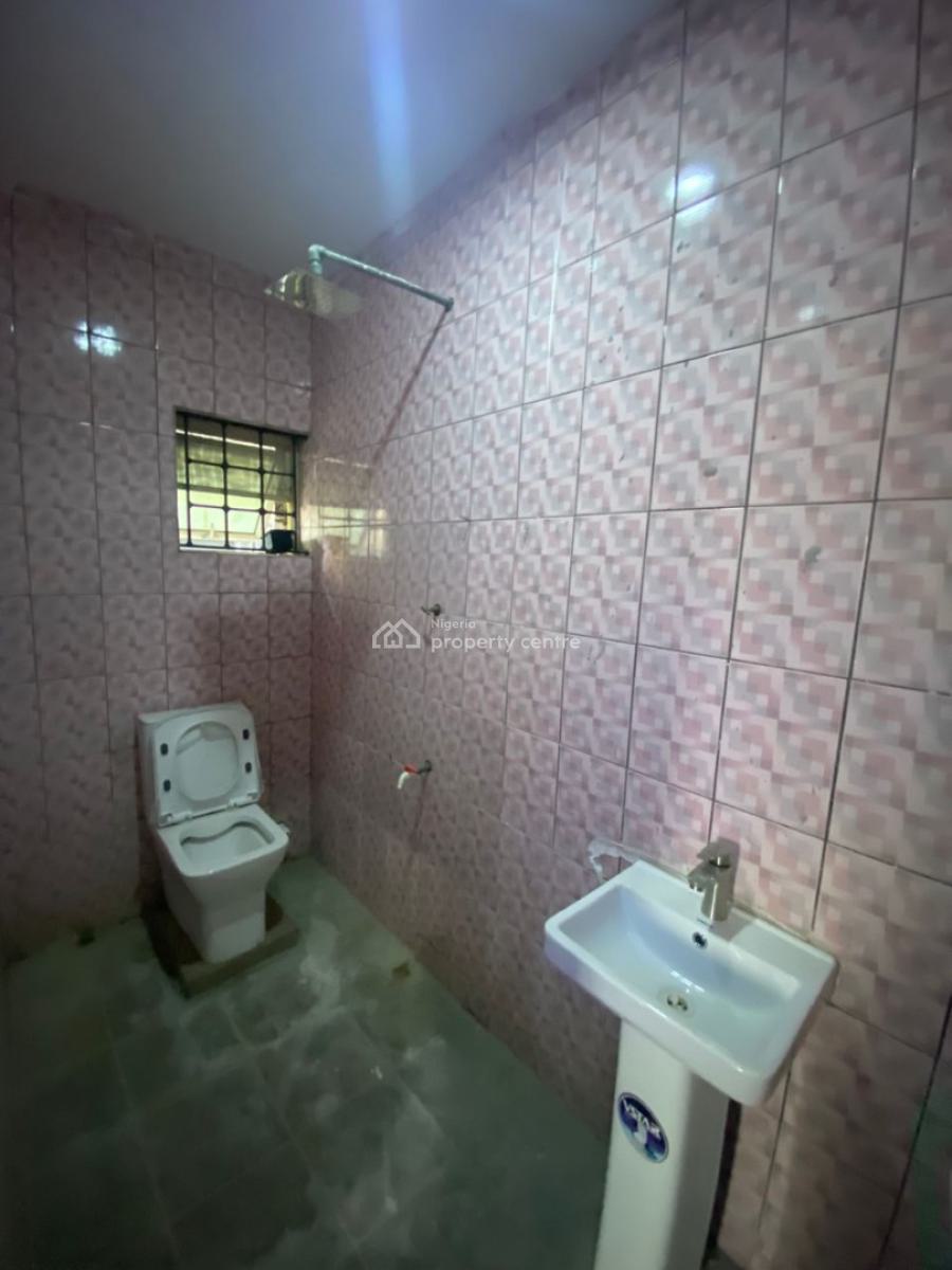 Luxury 3 Bedroom Flat with Spacious Living Room, Sangotedo, Ajah, Lagos, Flat / Apartment for Rent