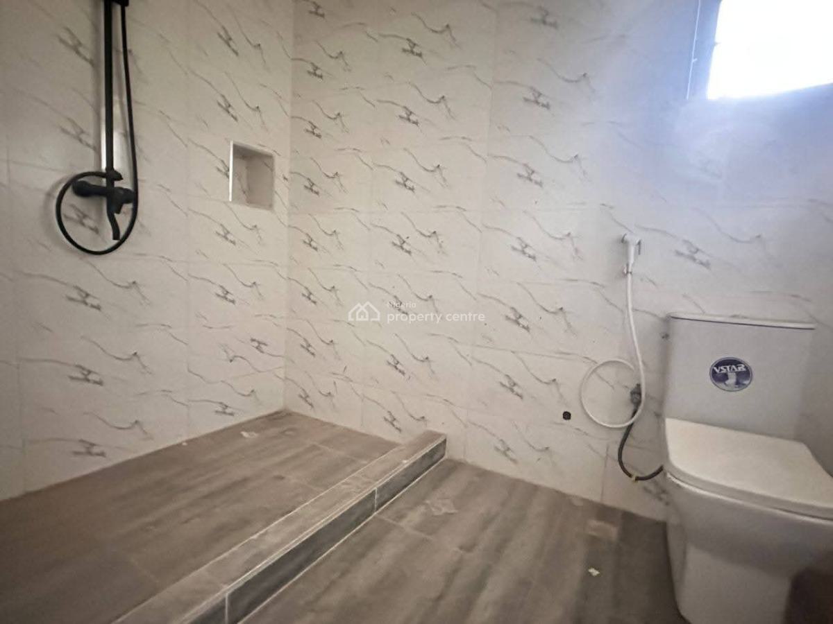 Newly Built Luxury 3 Bedroom Apartments in a Gated Secured Estate, Abule Oja, Yaba, Lagos, Flat / Apartment for Rent