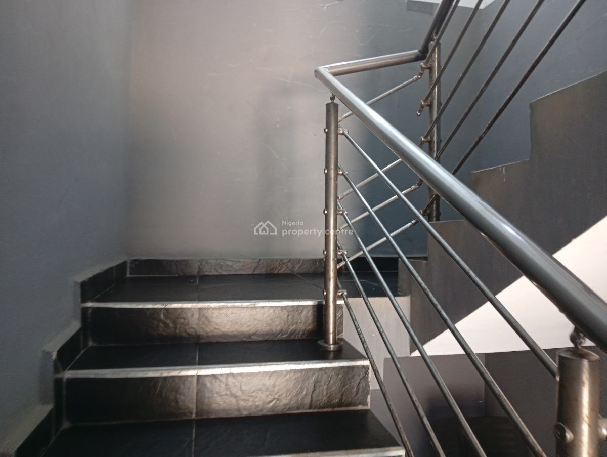 Furnished 2 Bedroom Apartment in an Estate, The Horizon Cyberville Estate, By Elegushi Beach Road, Ikate Elegushi, Lekki, Lagos, Flat / Apartment for Sale