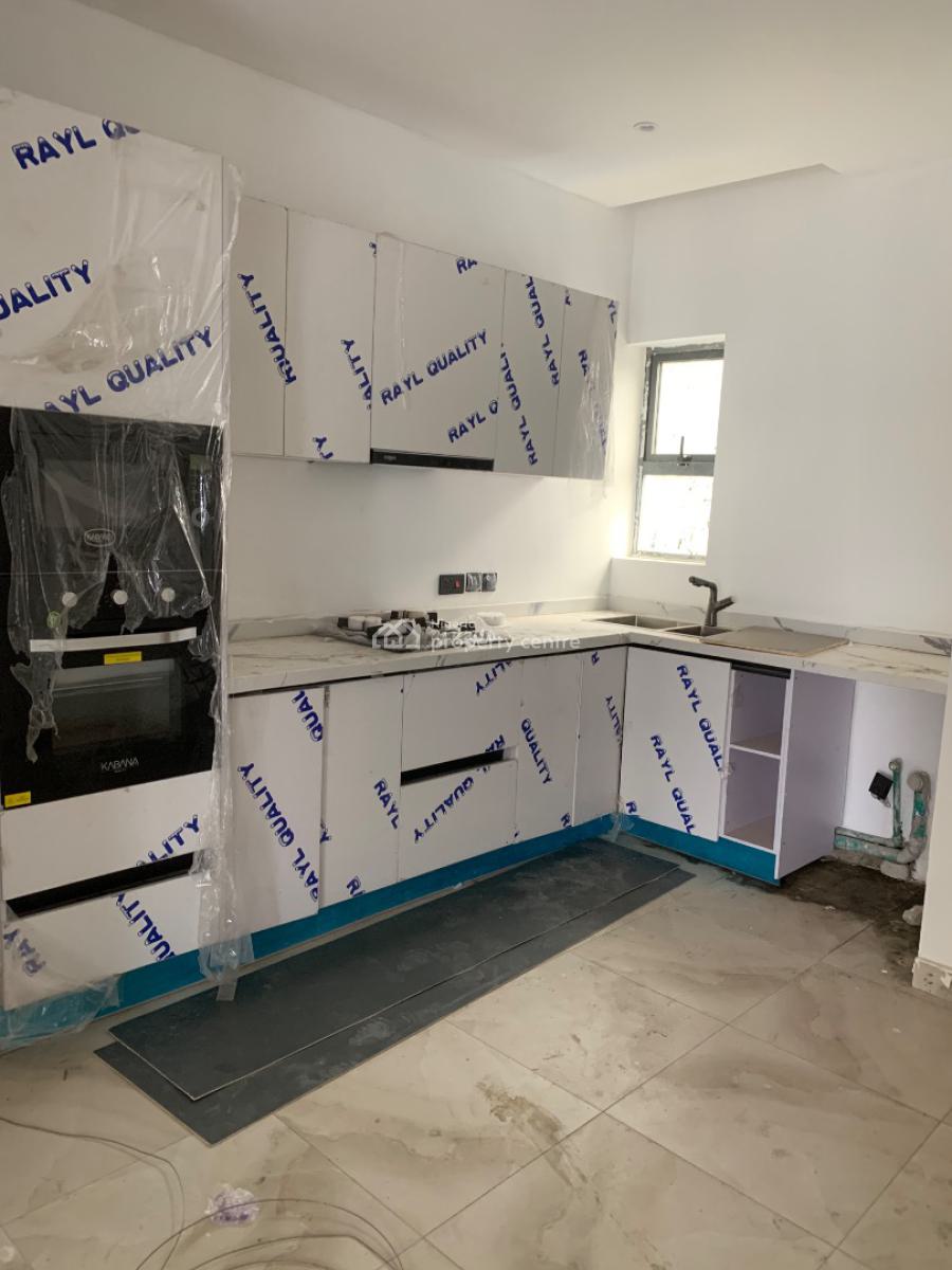 2 Bedroom Maisonette, Off Freedom Way, Lekki Phase 1, Lekki, Lagos, Block of Flats for Sale