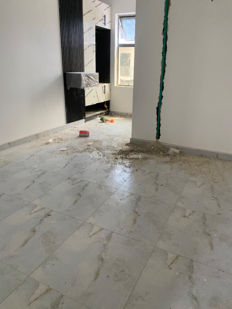 2 Bedroom Maisonette, Off Freedom Way, Lekki Phase 1, Lekki, Lagos, Block of Flats for Sale