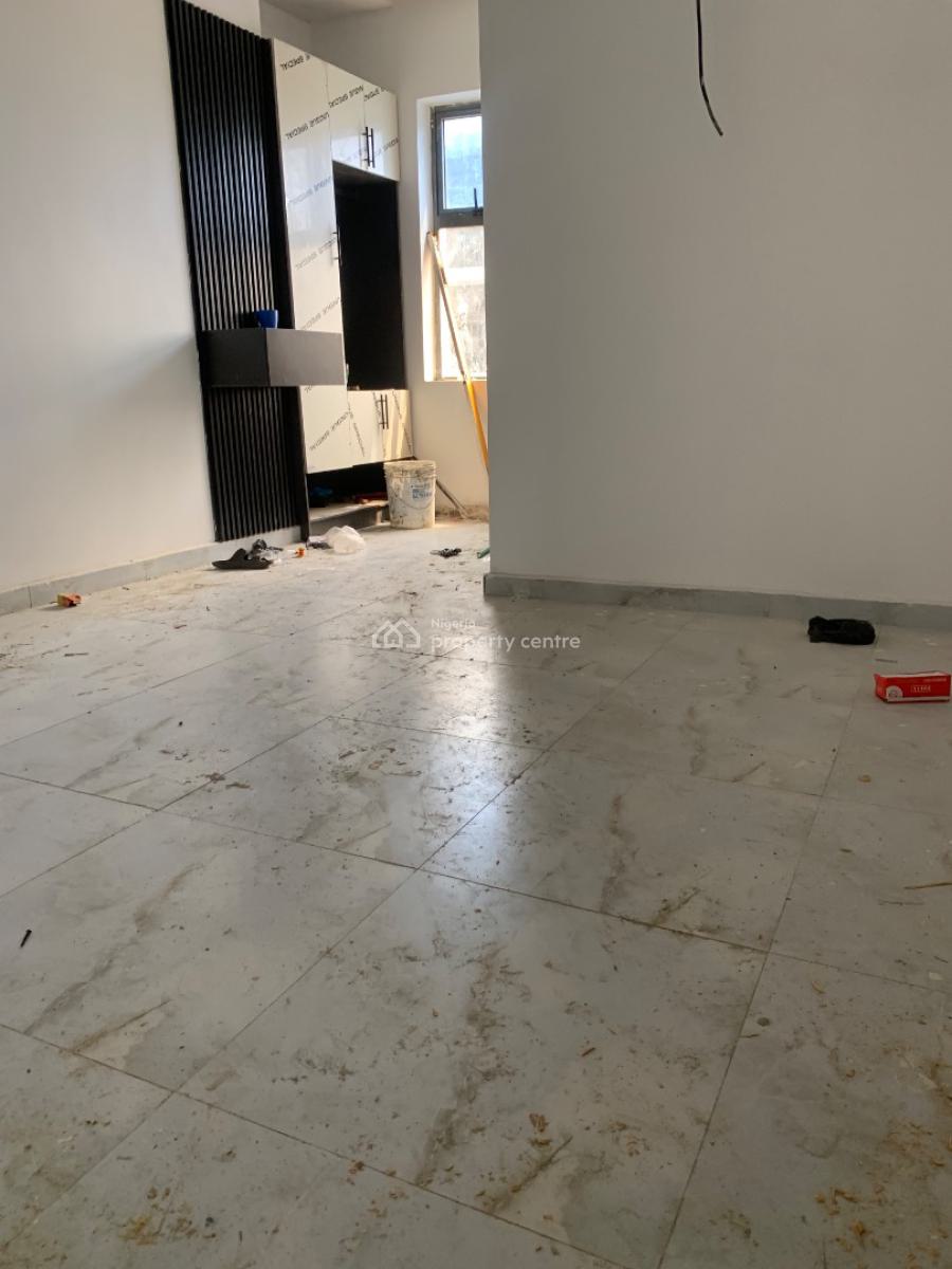 2 Bedroom Maisonette, Off Freedom Way, Lekki Phase 1, Lekki, Lagos, Block of Flats for Sale