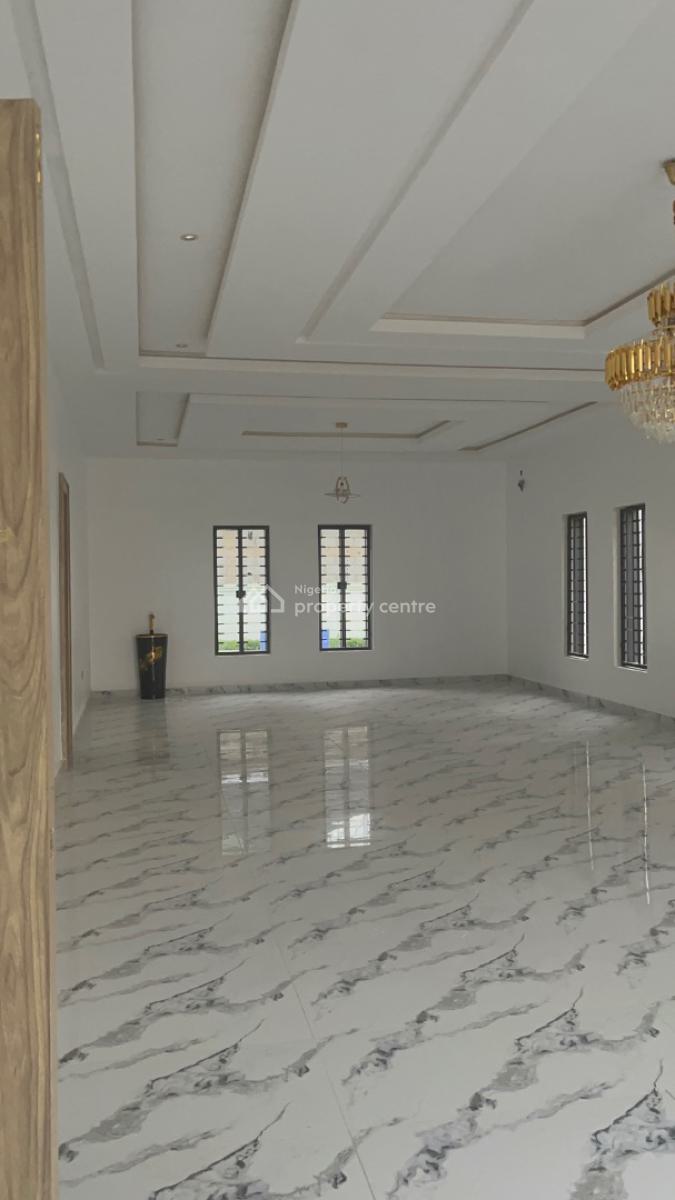 6 Bedroom Bathroom Detached, in an Estate, Gwarinpa, Abuja, Detached Duplex for Sale