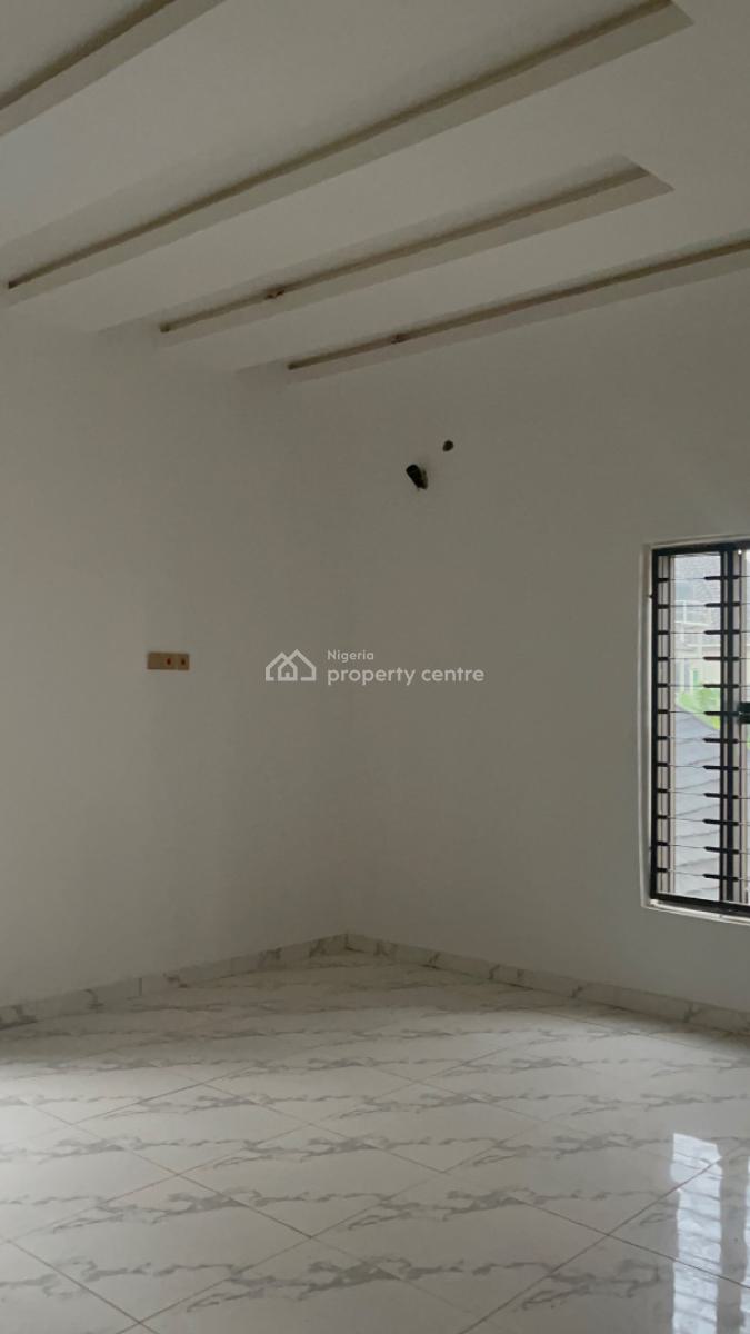 6 Bedroom Bathroom Detached, in an Estate, Gwarinpa, Abuja, Detached Duplex for Sale