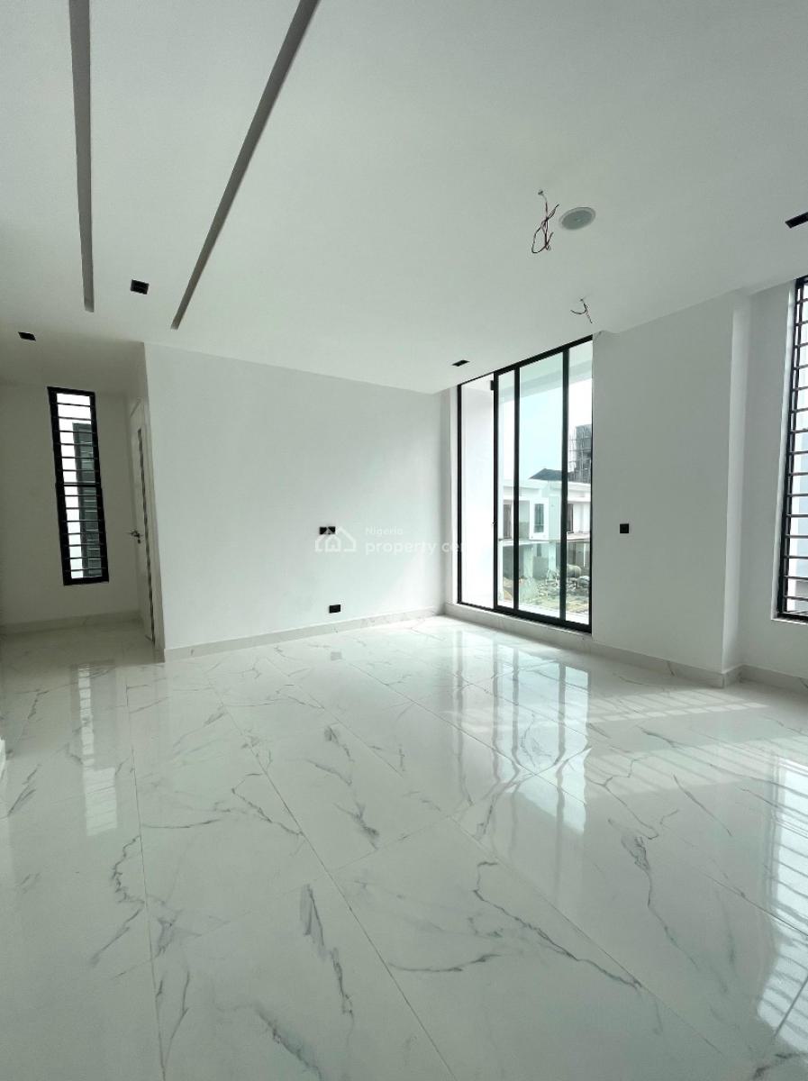Aesthetically Pleasing 5 Bedroom Duplex with a Bq, Chevron, Lekki, Lagos, House for Sale