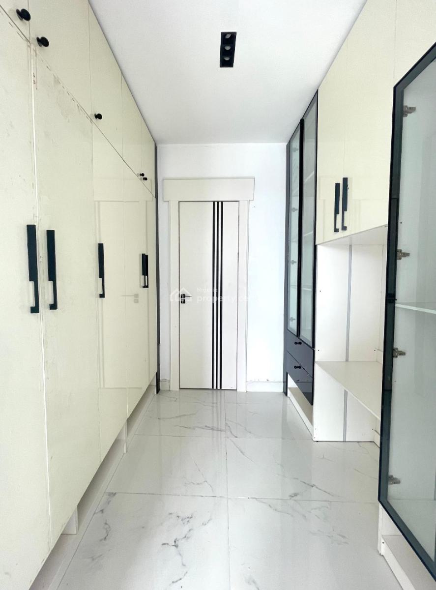 Aesthetically Pleasing 5 Bedroom Duplex with a Bq, Chevron, Lekki, Lagos, House for Sale