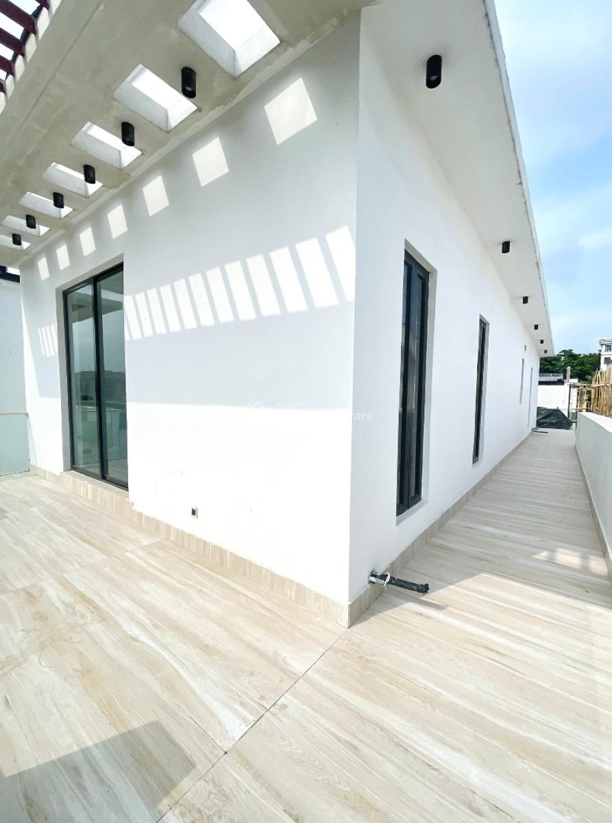Aesthetically Pleasing 5 Bedroom Duplex with a Bq, Chevron, Lekki, Lagos, House for Sale