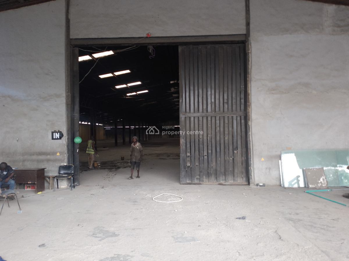 Massive Self Compound 6,300 Sqm Warehouse, Acme, Ikeja, Lagos, Warehouse for Rent
