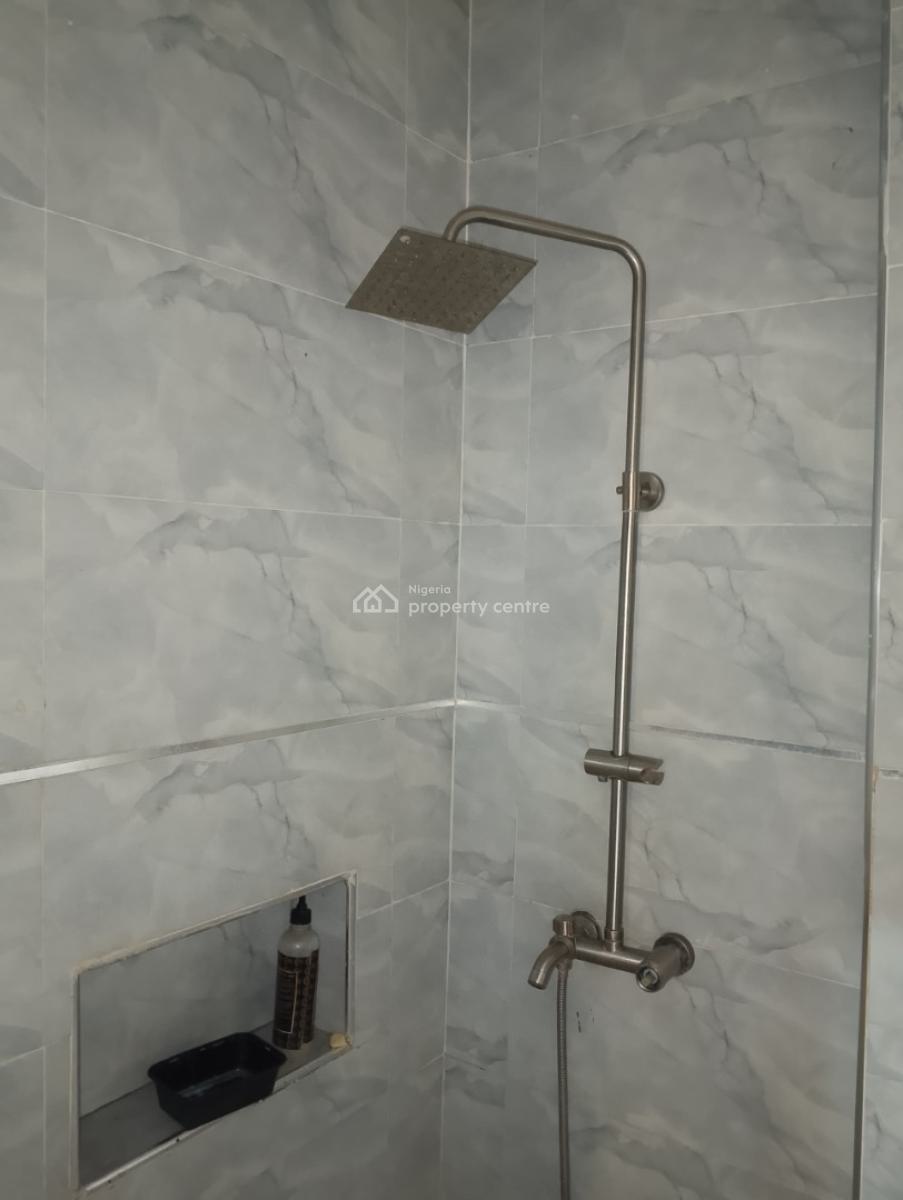 Spacious Two Bedroom Flat, Durumi, Abuja, Flat / Apartment for Rent