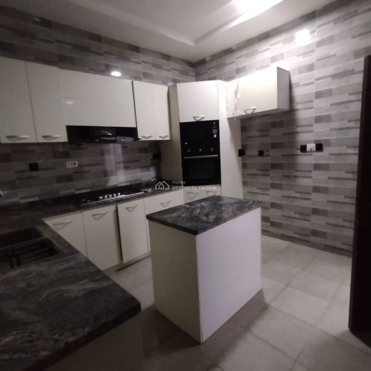 Fantastic 4 Bedroom Terrace Duplex, Estate Near Royal Pine Estate, Orchid Road, Lekki Expressway, Lekki, Lagos, Terraced Duplex for Rent