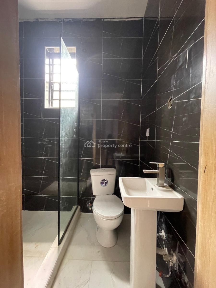 Exquisite Self Compound 4 Bedroom Terrace Duplex in Secure Estate, Ikota, Lekki, Lagos, Terraced Duplex for Sale