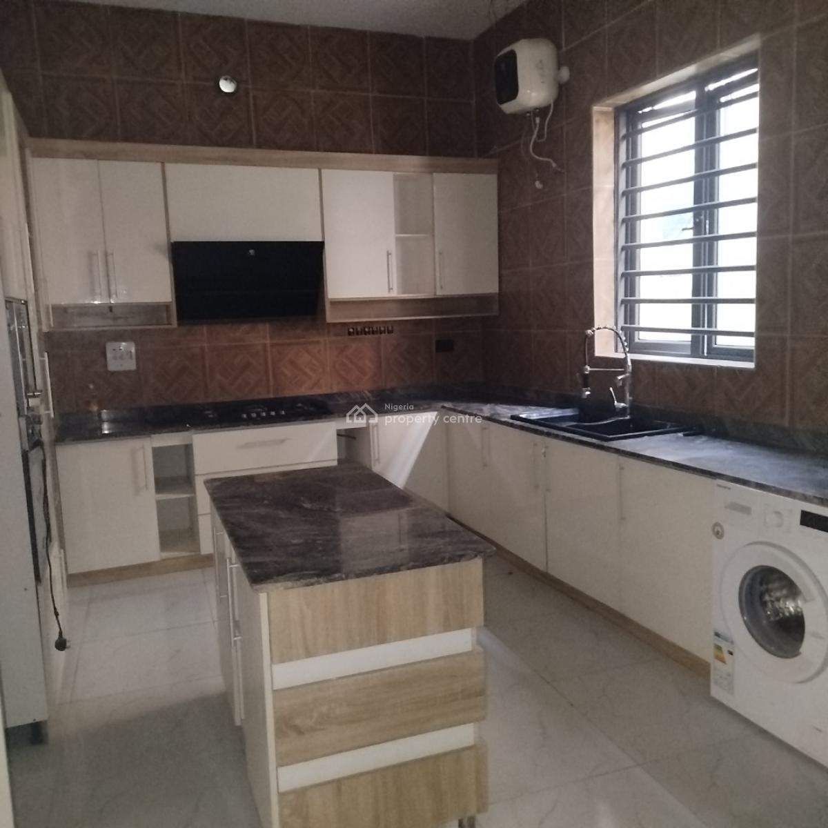 Luxury Spacious 5 Bedroom Fully Detached Duplex with Bq, Conservation Road, Lekki Expressway, Lekki, Lagos, Detached Duplex for Rent