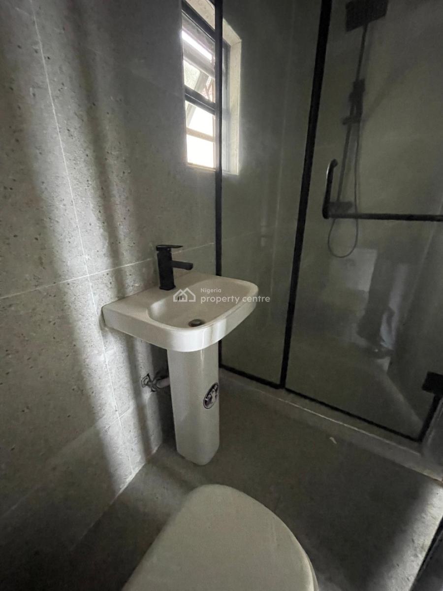 Neatly Built 2bed Apartment with Gym in Ikate, Ikate ,lekki ,lagos ,nigeria, Ikate, Lekki, Lagos, Flat / Apartment for Sale