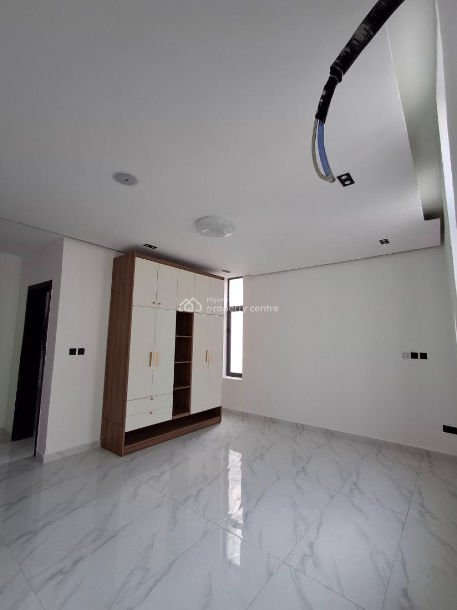 4bedroom Semi Detached Duplex, in a Well-secured Estate, Ikate Elegushi, Lekki, Lagos, Semi-detached Duplex for Sale