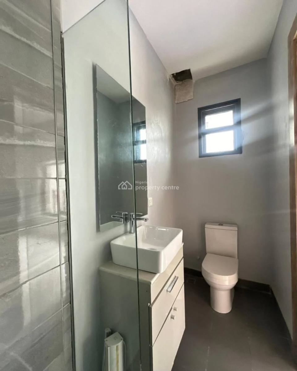 When Youve Outgrown Ordinary --- You Move Up, Lekki Phase 1, Lekki, Lagos, Flat / Apartment for Sale