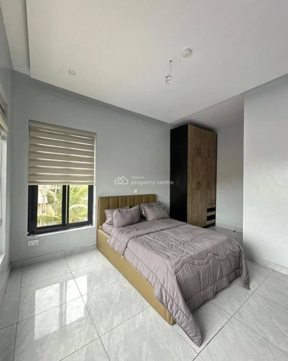 When Youve Outgrown Ordinary --- You Move Up, Lekki Phase 1, Lekki, Lagos, Flat / Apartment for Sale