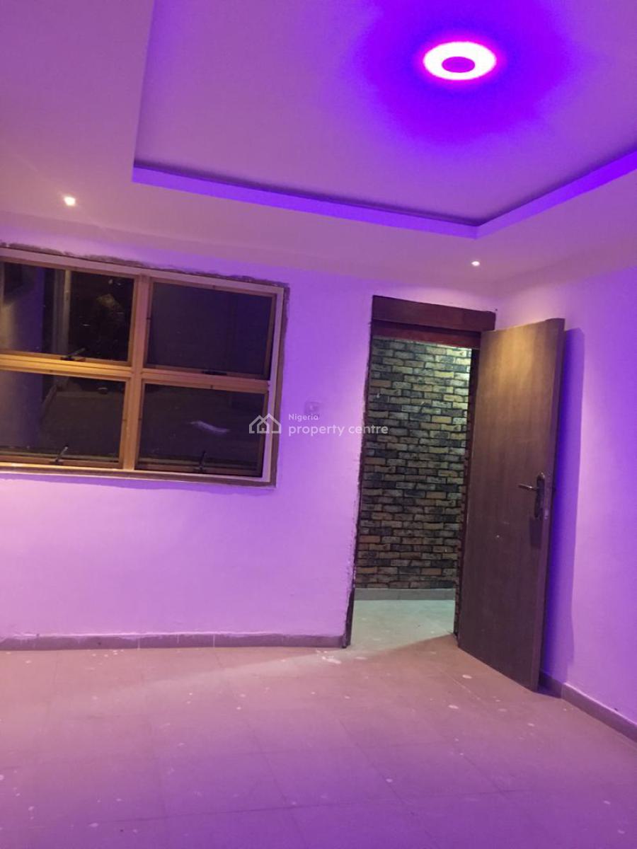 Luxury Mini Flat+private Balcony, Victoria Island (vi), Lagos, Mini Flat (room and Parlour) for Rent