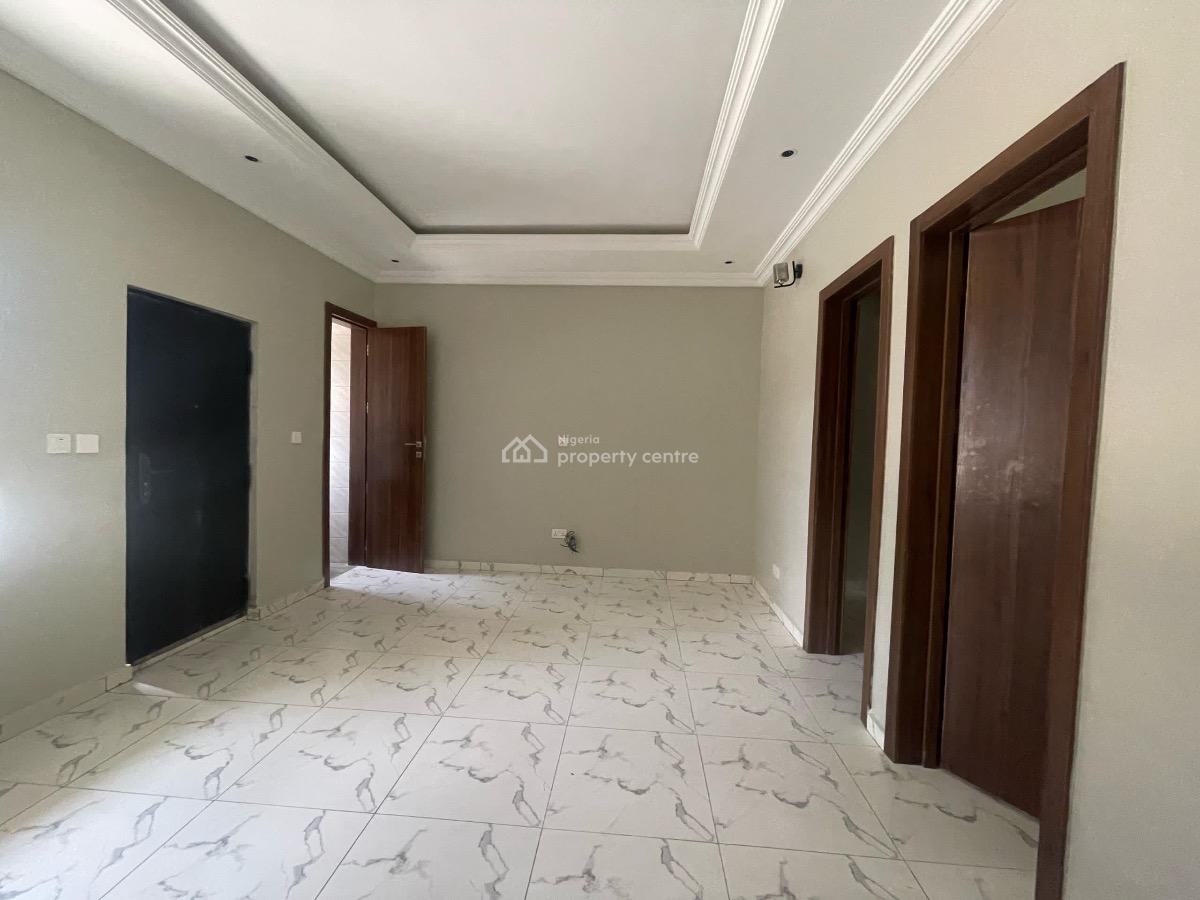 Newly Built 9 Bedrooms Bungalow Measuring 1300sqm Land, Lekki Phase 1, Lekki, Lagos, Office Space for Rent