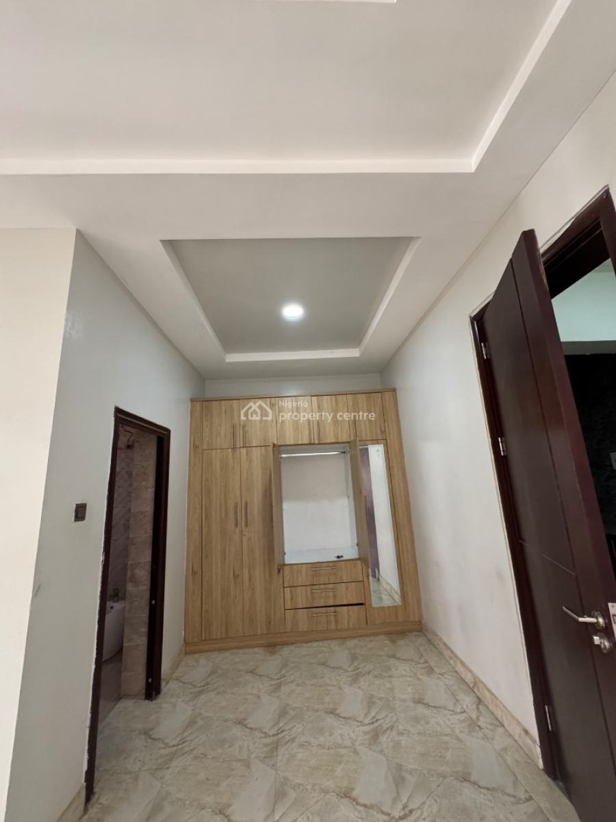 Super Luxurious 4bedroom Duplex with 3 Kitchen, Guzape, Guzape District, Abuja, Terraced Duplex for Rent