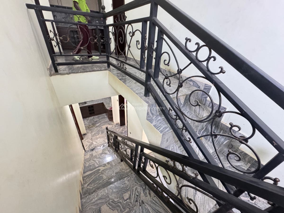 Super Luxurious 4bedroom Duplex with 3 Kitchen, Guzape, Guzape District, Abuja, Terraced Duplex for Rent