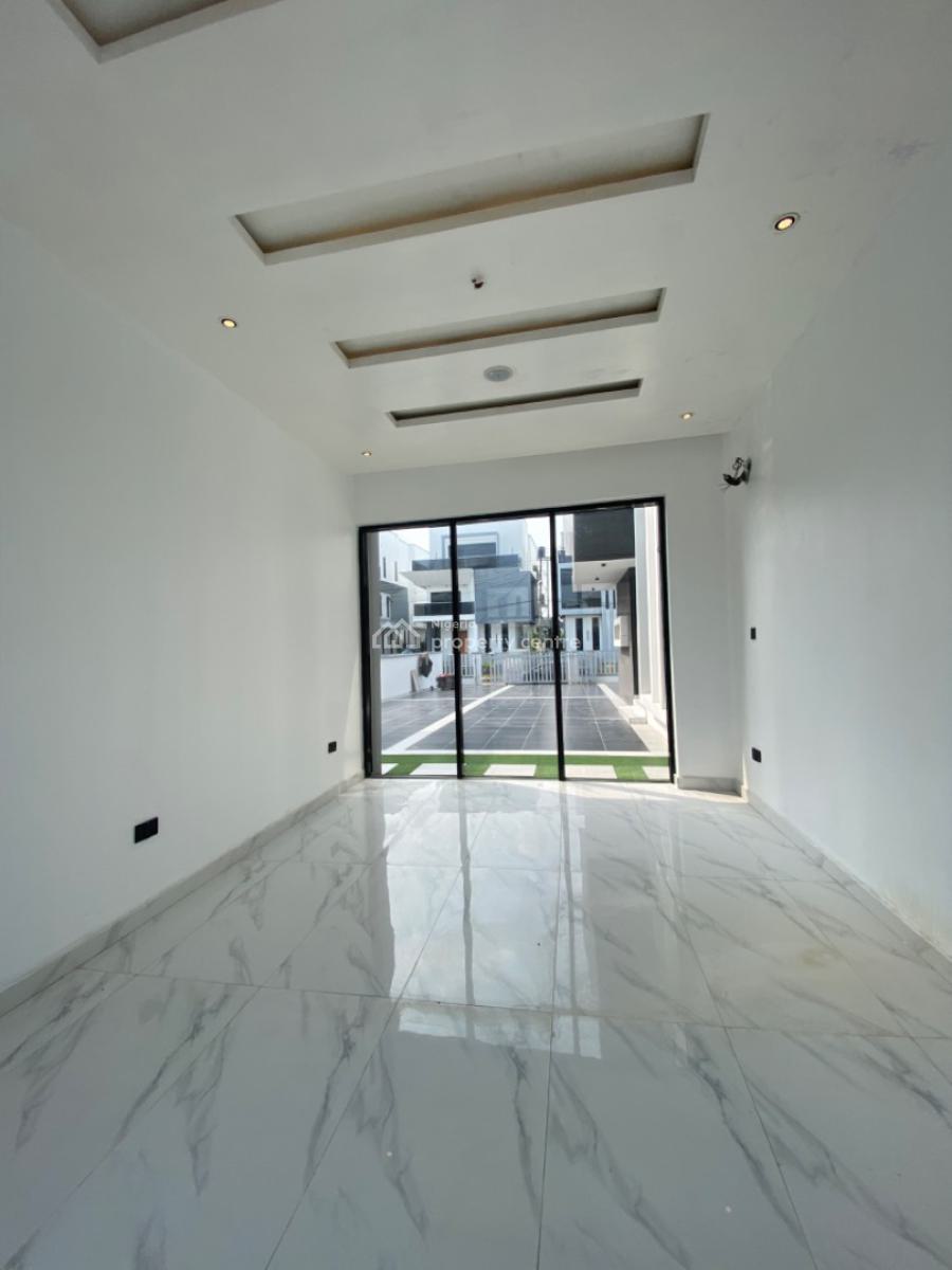 5 Bedroom Fully Detached Duplex with Bq,pool.gym Space,cinema, Orchid, Ikota, Lekki, Lagos, Detached Duplex for Sale