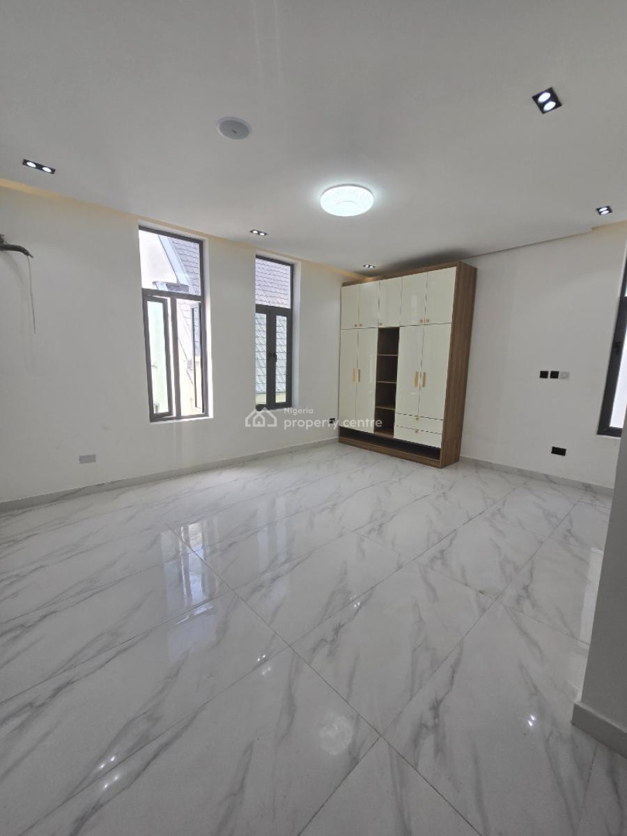 Executive Living, Refined to Perfection, Ikate, Lekki, Lagos, Semi-detached Duplex for Sale