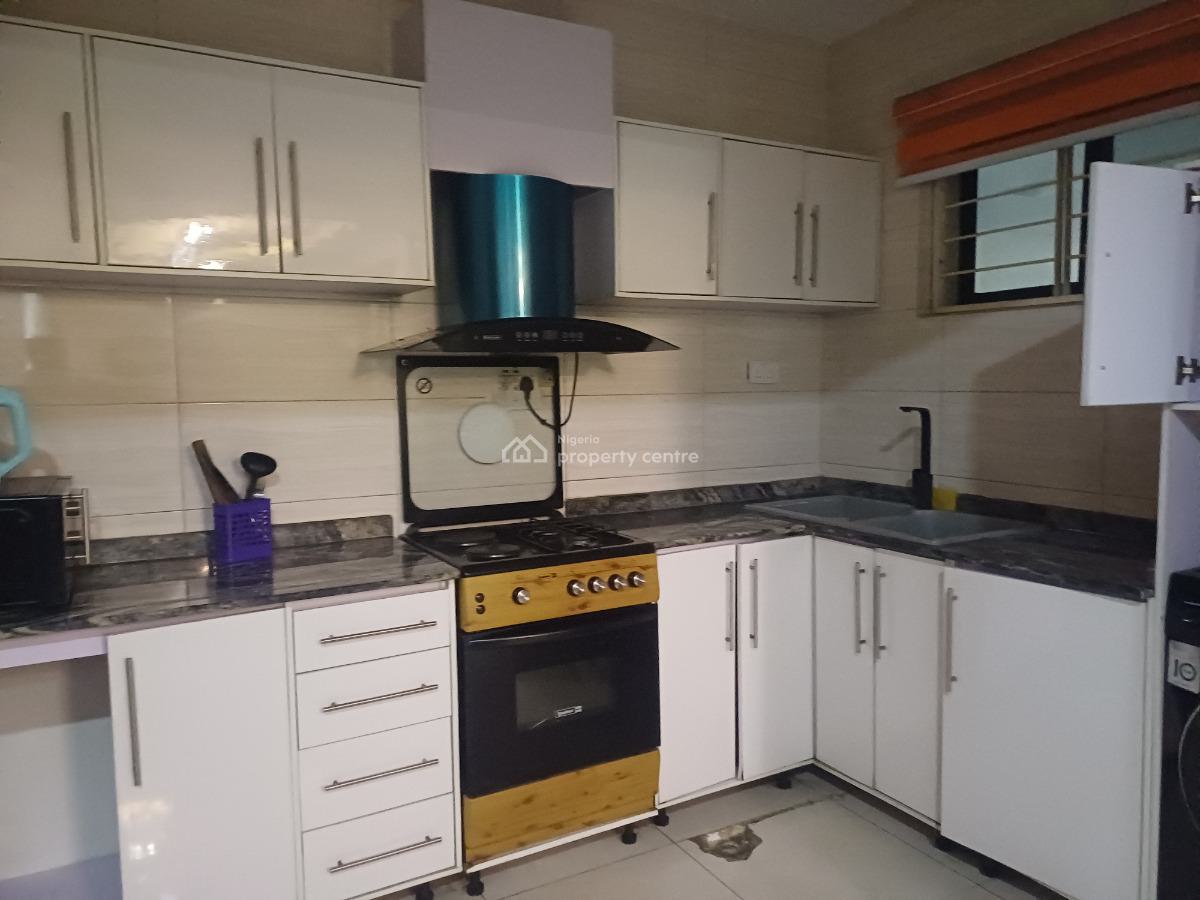 Furnished Clean 2bedroom Apartment, U3 Estate Lekki Right Hand Side, Lekki Phase 1, Lekki, Lagos, Flat / Apartment for Rent