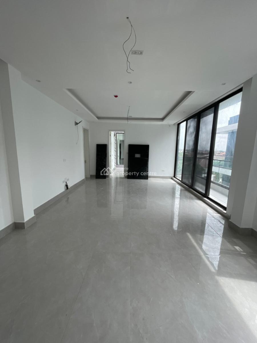 Luxury 3 Bedroom Apartment with Pool, Lekki Phase 1, Lekki, Lagos, Flat / Apartment for Rent