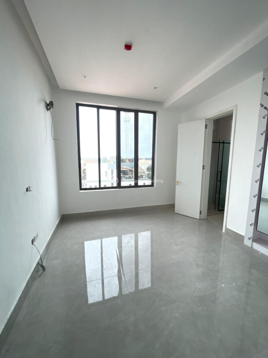 Luxury 3 Bedroom Apartment with Pool, Lekki Phase 1, Lekki, Lagos, Flat / Apartment for Rent