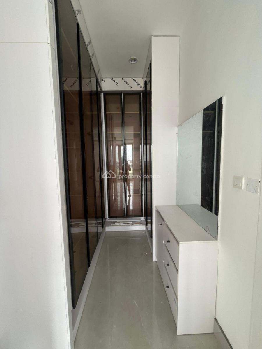 Luxury 3 Bedroom Apartment with Pool, Lekki Phase 1, Lekki, Lagos, Flat / Apartment for Rent