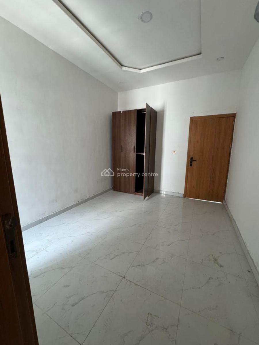Luxury 2bedroom Flat, Orchid Road, Lekki, Lagos, Flat / Apartment for Rent