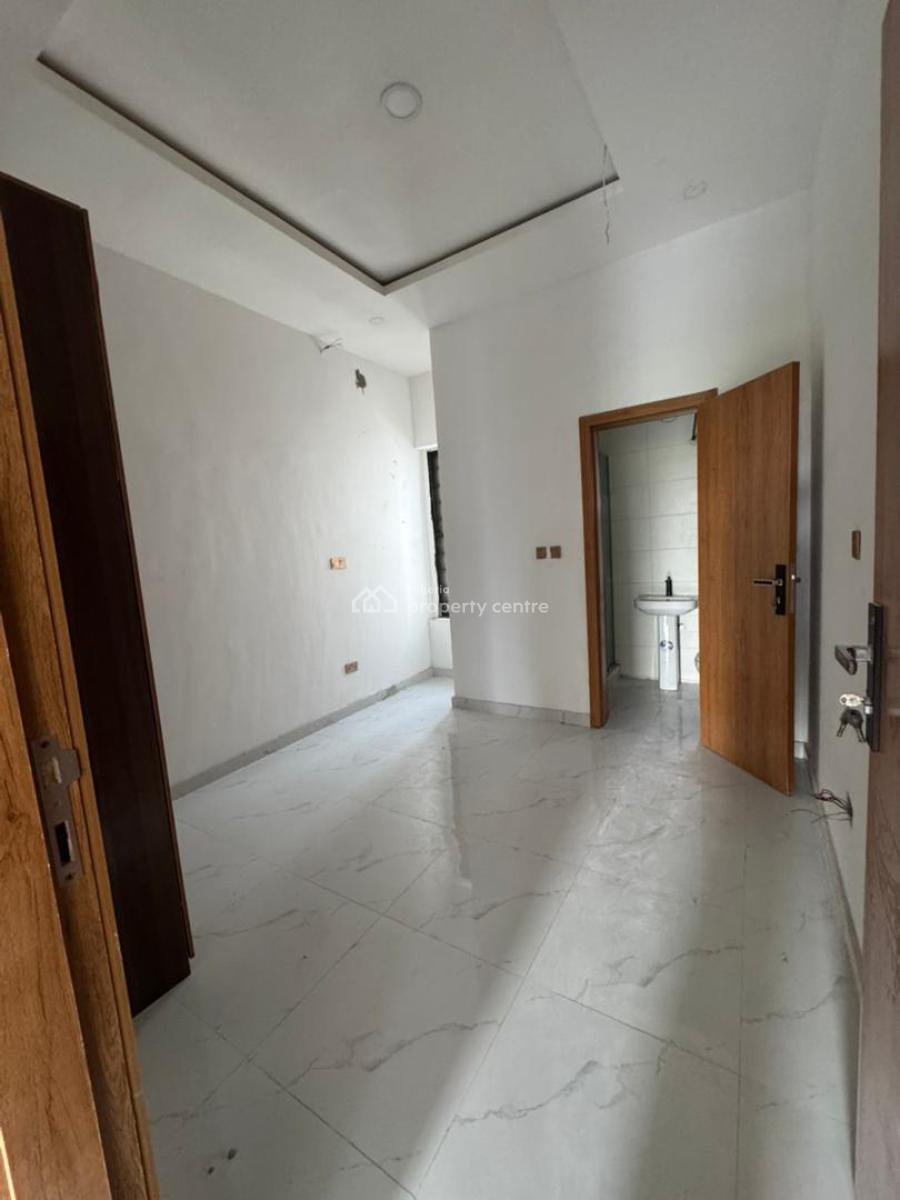 Luxury 2bedroom Flat, Orchid Road, Lekki, Lagos, Flat / Apartment for Rent