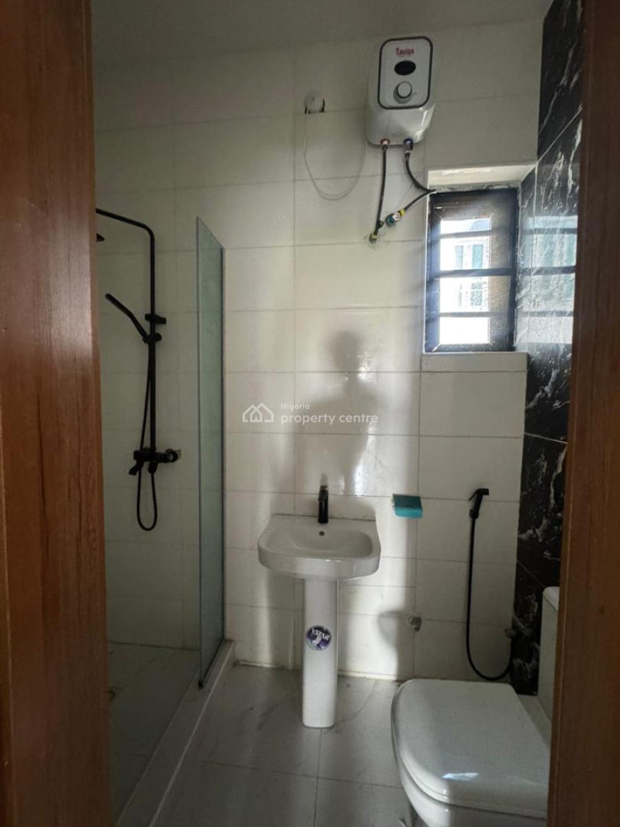Luxury 2bedroom Flat, Orchid Road, Lekki, Lagos, Flat / Apartment for Rent