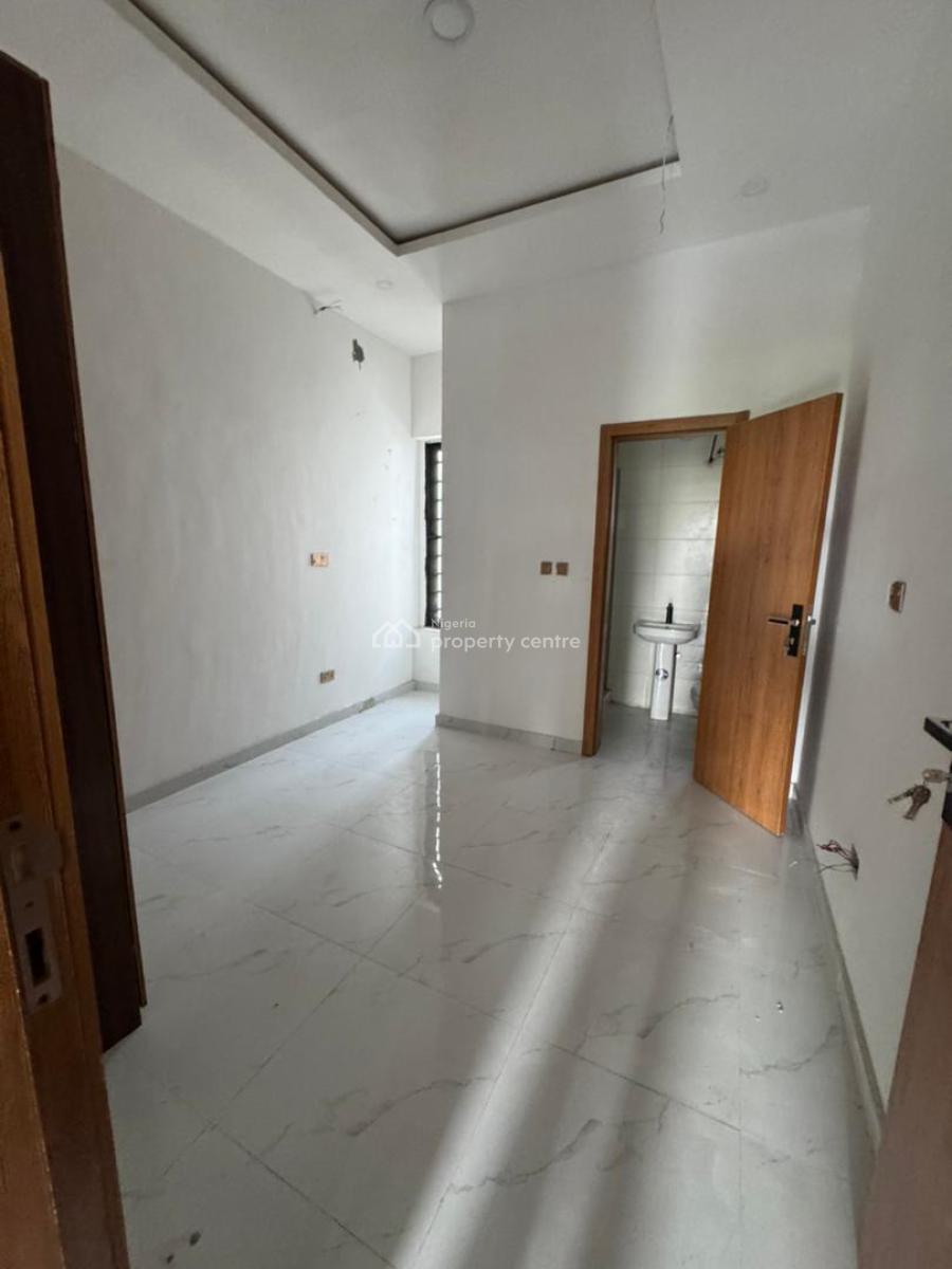 Luxury 2bedroom Flat, Orchid Road, Lekki, Lagos, Flat / Apartment for Rent