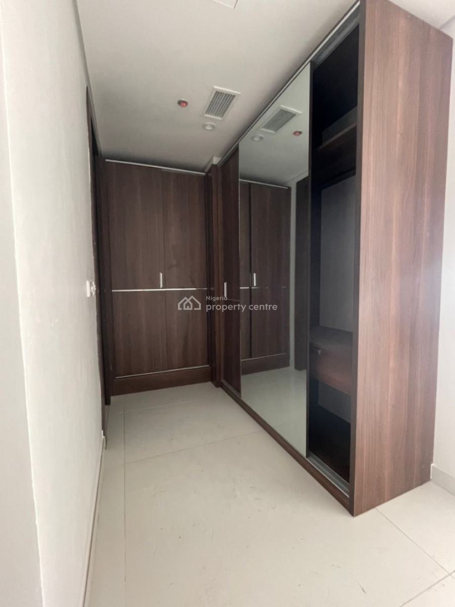 Luxury 4bedroom Penthouse at Lekki Phase 1, Lekki Phase 1, Lekki Phase 1, Lekki, Lagos, Flat / Apartment for Rent